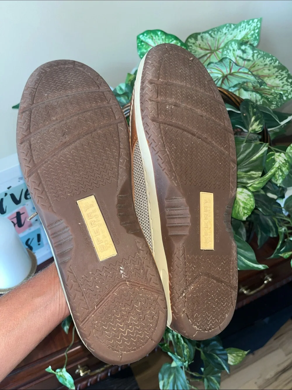 Sperry Men’s Tan Leather Classic 2-Eye Boat Shoes Men’s 9 Wide